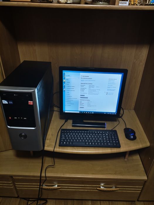 Продаю пк з монітором