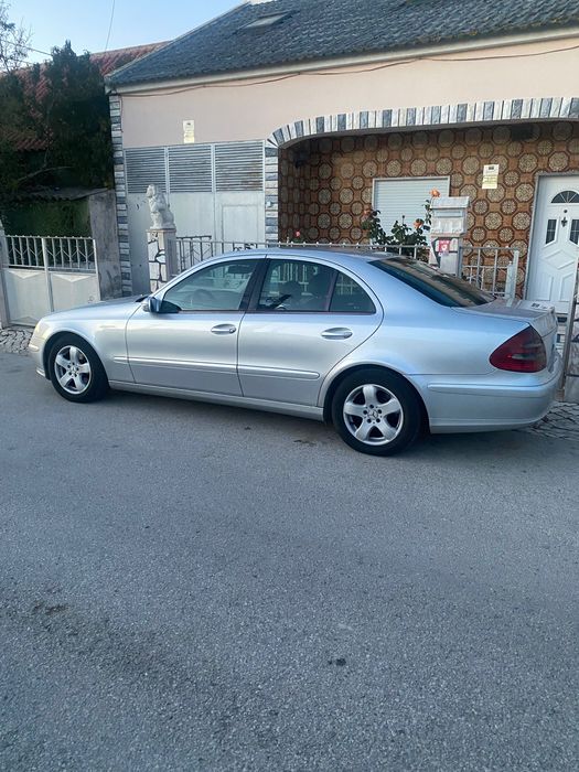 Mercedes e200 vendo ou troco