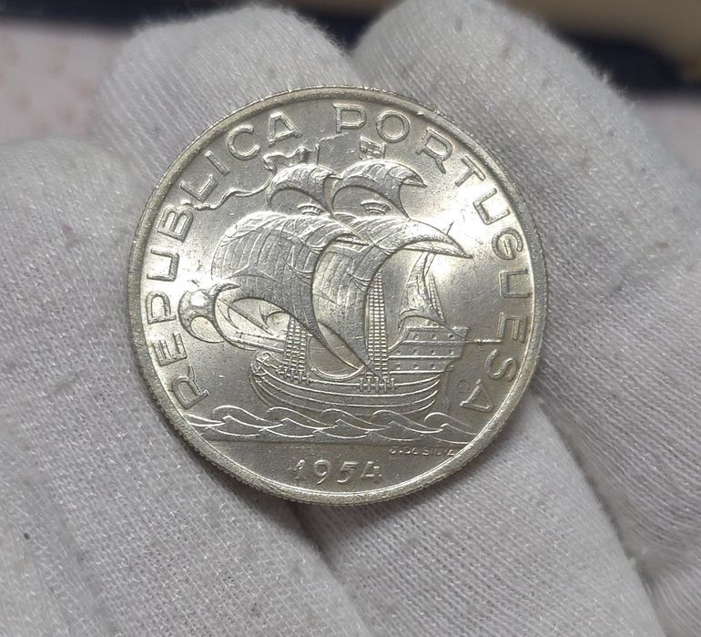 10$00 1954 soberba
