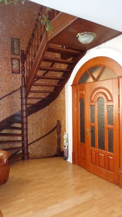 Євідновлення.Продажа дом имение с Маковище 250м+100м гостевой, водохра