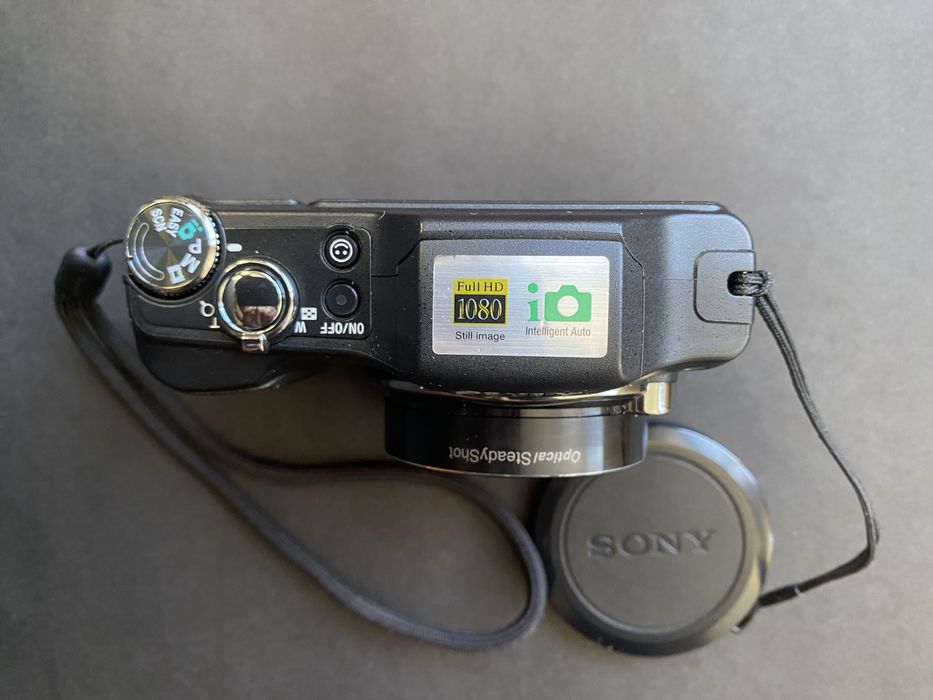 Продаю цифровий фотоапарат модель Sony Cyber-shot DSC-H20, 4100гр.