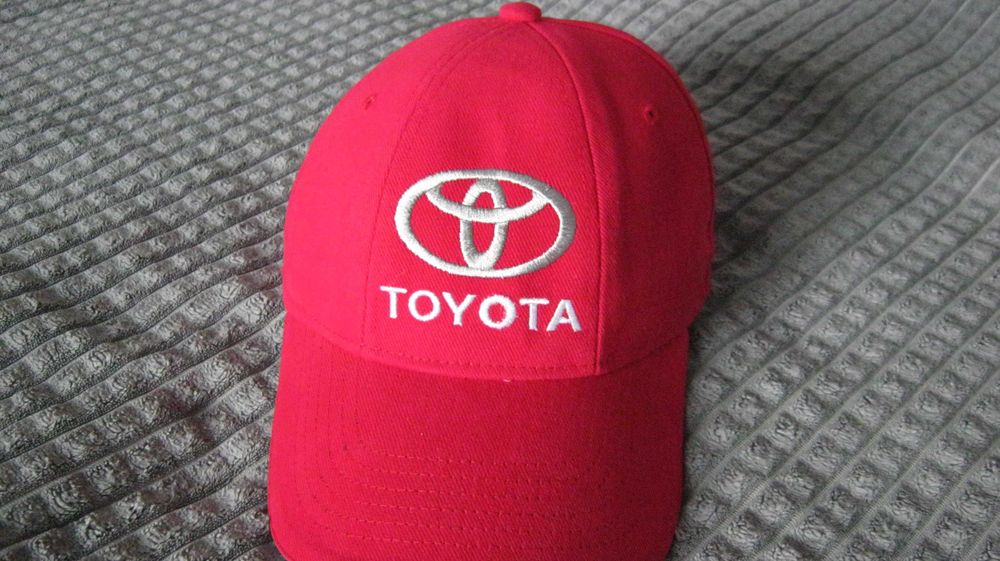Кепка бейсболка TOYOTA