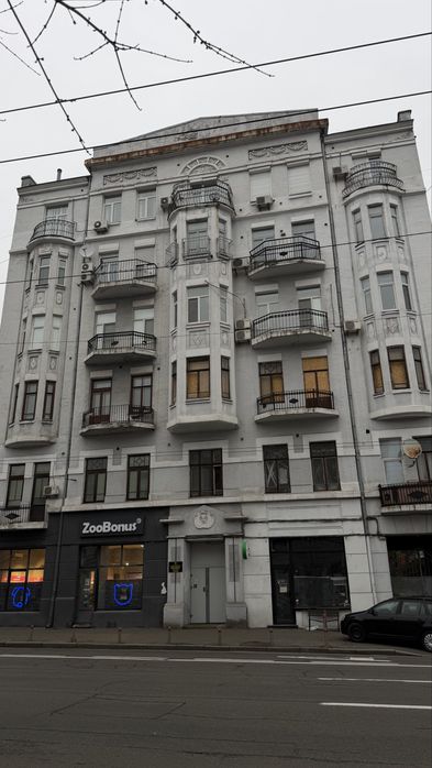 Саксаганського 58, престижний відреставрований царський будинок з ліфт