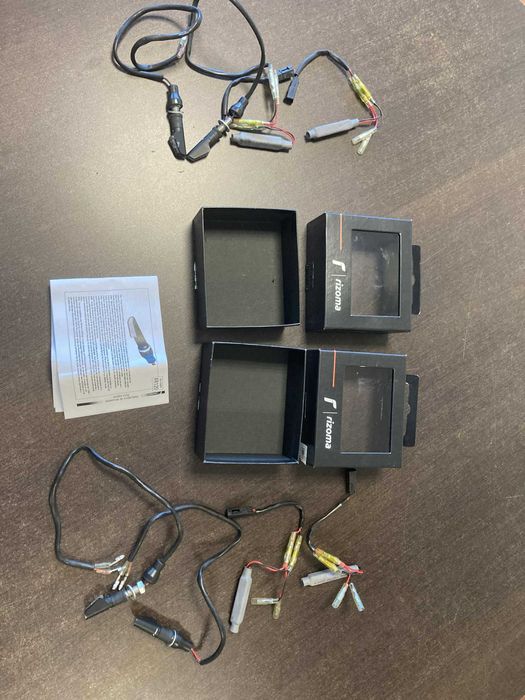 Piscas Led Rizoma FR120B