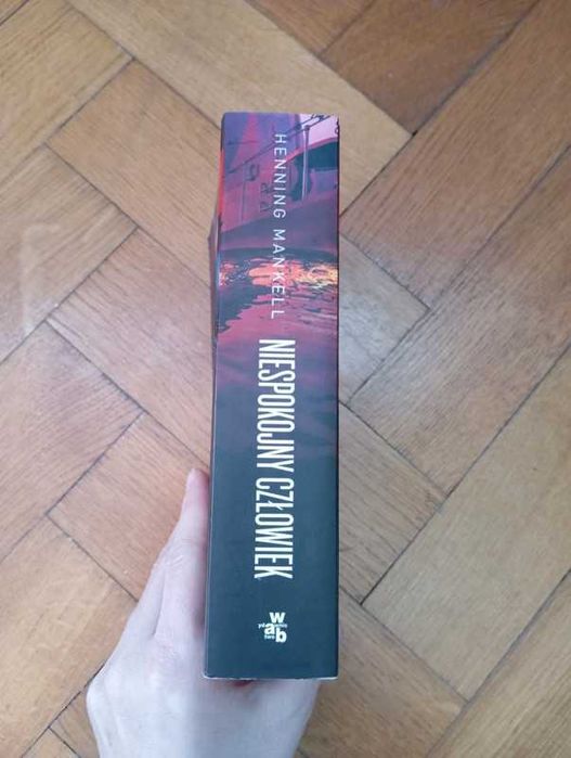 Niespokojny człowiek - Henning Mankell