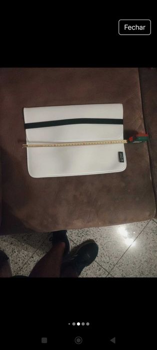 9 Bolsas portáteis, tablets, dociers, livros