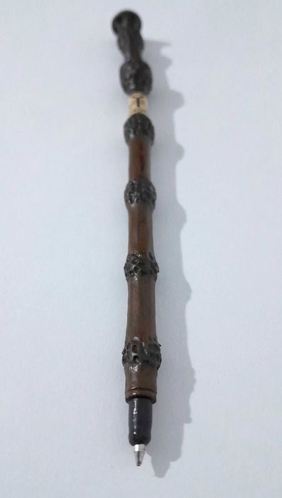 Varinha mágica / caneta esferográfica inspirada em Harry Potter