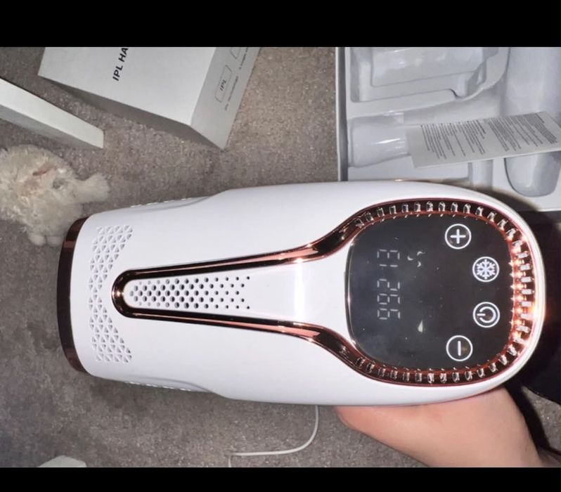 Depilator laserowy