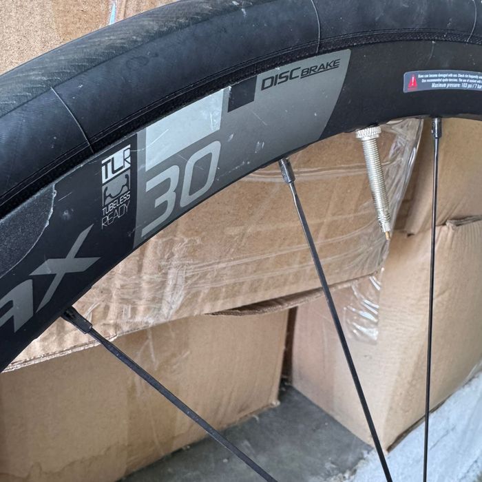 Rodas estrada Vision Trimax 30
