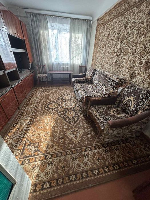 Продаю 2 кімнатну квартиру