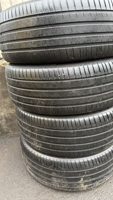 245/50/20 Michelin Pilot sport EV