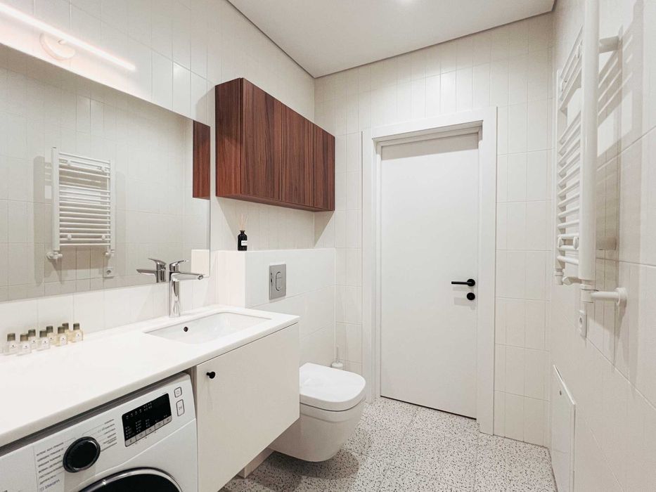 Продаж нових апартаментіа в центрі м.Яремче!