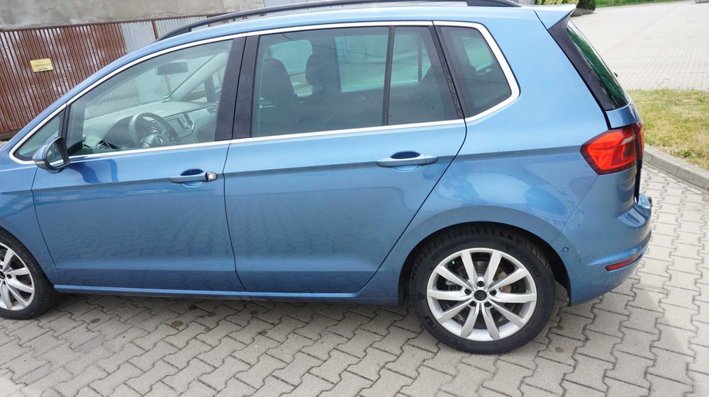 Volkswagen Golf Sportsvan błotnik tylni lewy cięty LA5J