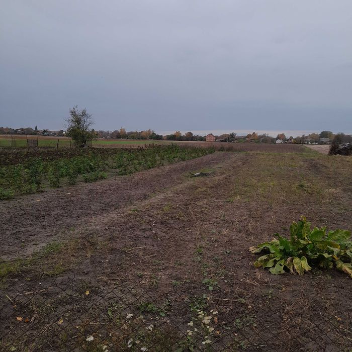 Продається ділянка під житлову забудову