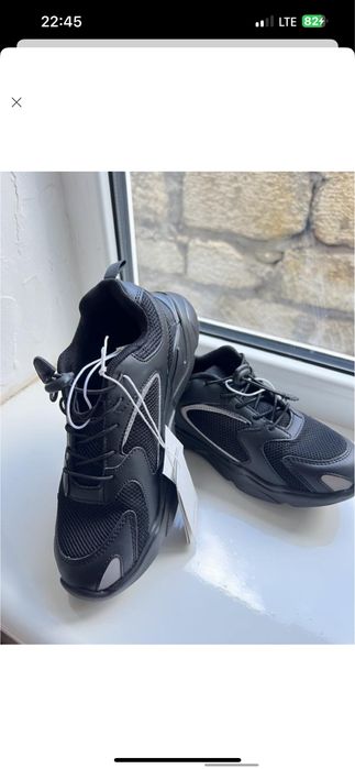 Кросівки для хлопчика reserved zara