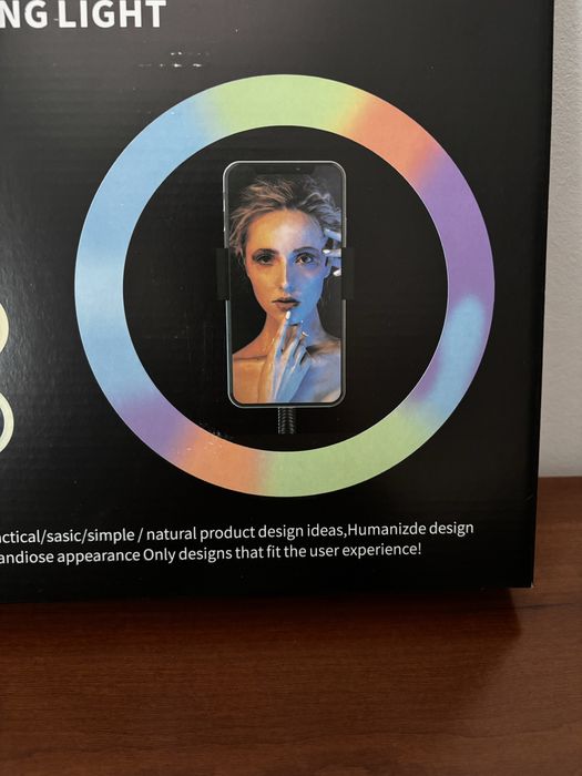 Ring Light RGB 26cm NOVA (Comando e Suporte para Telemovel Incluidos)