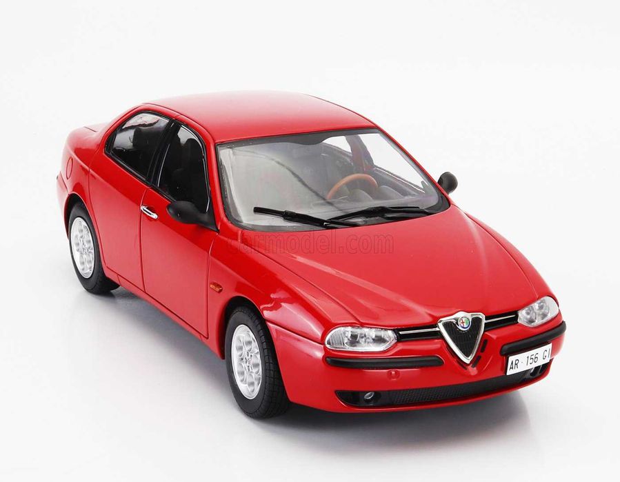 Model 1:18 Mitica Alfa Romeo 156 2.5 V6 24V 1997 red / black interior