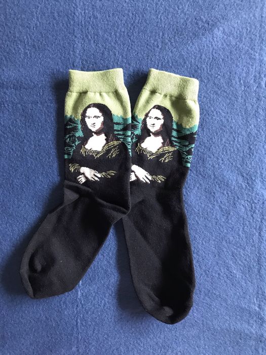 Meias novas do filme nightmare before christmas e da mona lisa