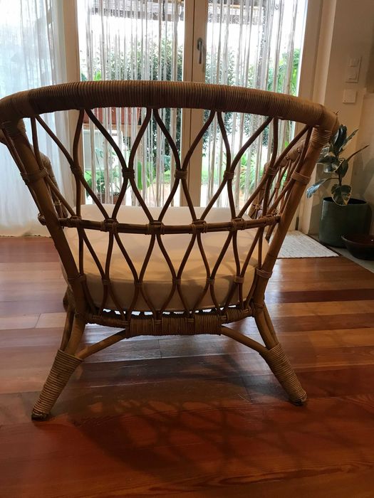 Poltrona IKEA em ratan LINDA