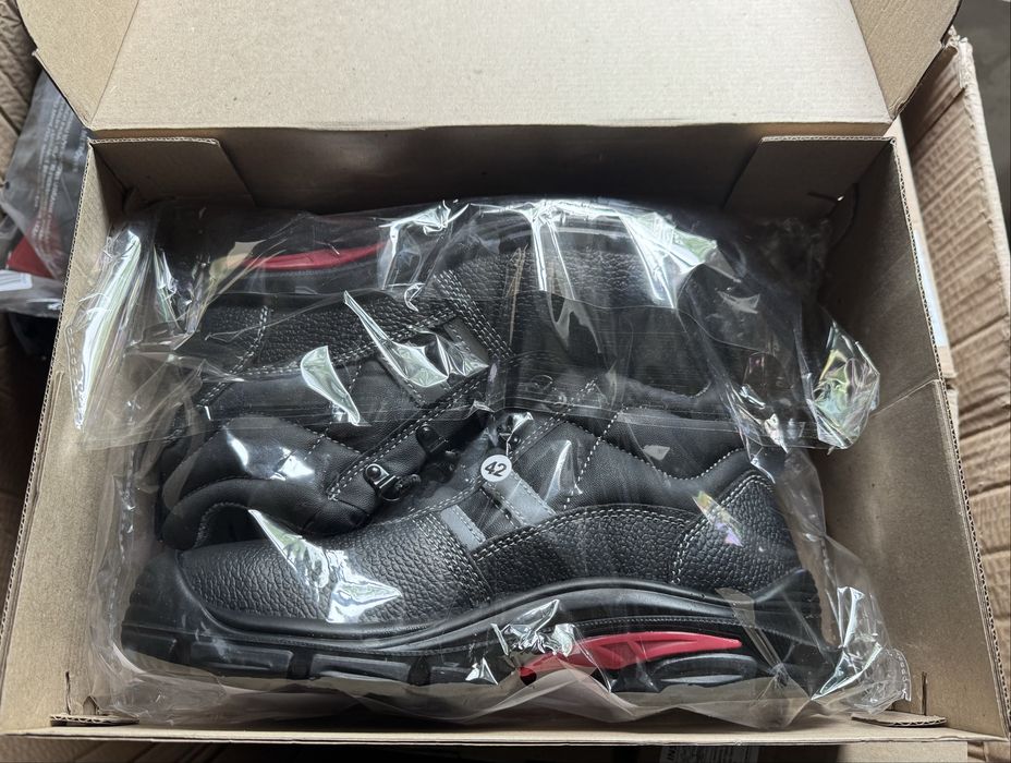 Захисне взуття insight morgan s3 src