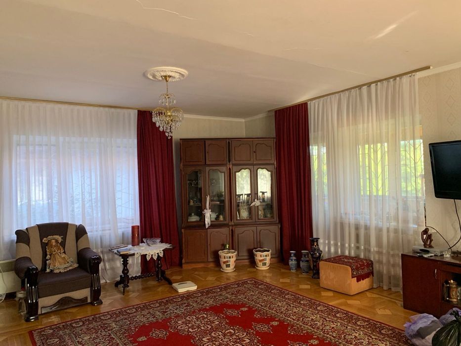 Продаж будинку с.Крюківщина вул.Мічуріна