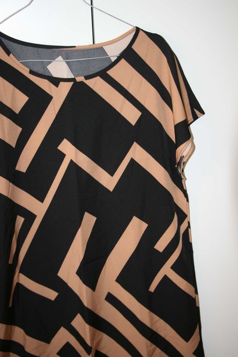 Vestido com Padrão Shein NOVO