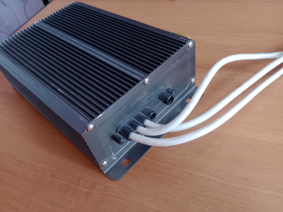 Блок питания Tauras 220V-12V  150W  12,5A