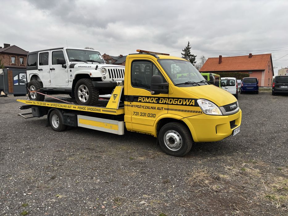 Pomoc drogowa holowanie awaria wypadek osobowe bus suv