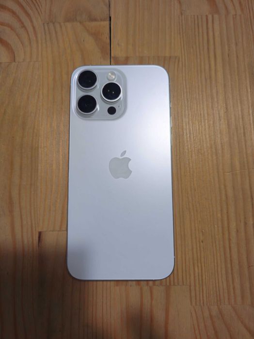 Iphone 15 Pro Max para recuperar