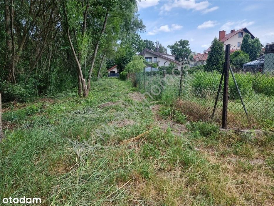Narożna działka budowlana 520 m² w centrum Kobyłki