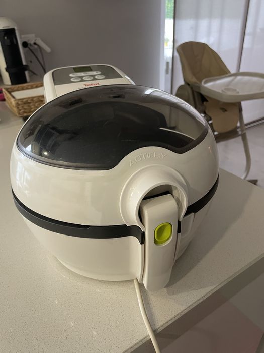 NOVA Fritadeira sem óleo Tefal Actifry *  Nova Baixa