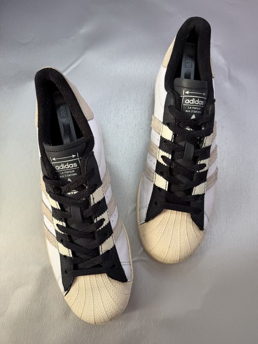 Кроссовки adidas Superstar AOQM
