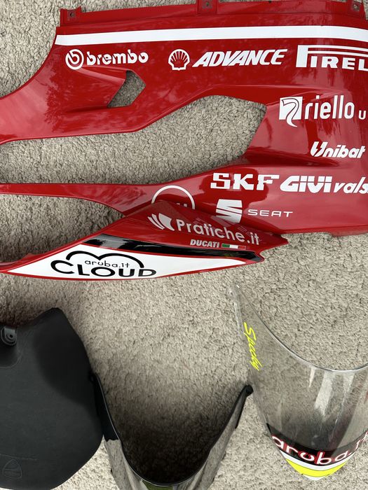Ducati Panigale 1199s owiewki, siedzenie, szyba