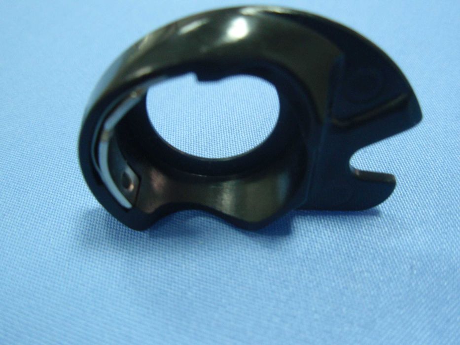 Reparação mecânica e afinação, de máquina de costura