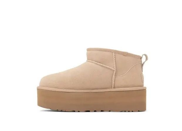 Ugg Ultra Mini Platform Sand 39