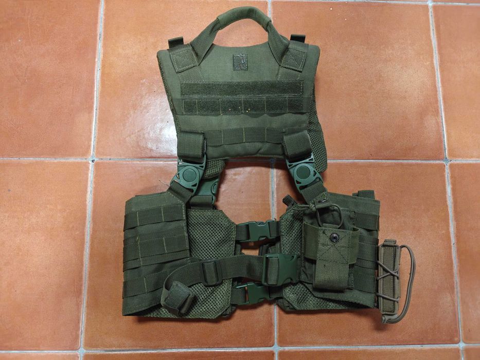 Colete Ronin Chest Rig + Porta carregadores e bolsas extra