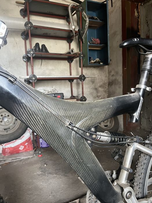 Велосипед карбоновый