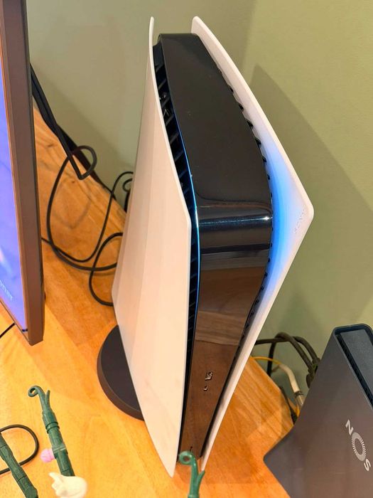 PS5 Fat - First Version