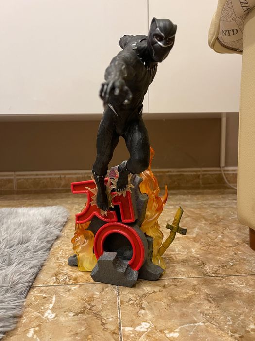 Estátua Black Panther