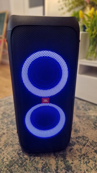 JBL Partybox 310 | Przenośny głośnik na imprezy z
