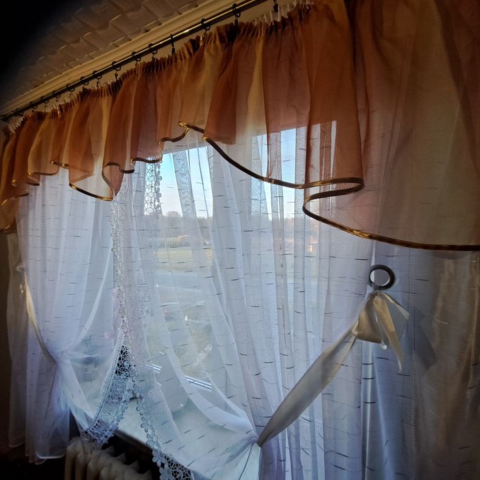 Lambrekin dekoracja okna