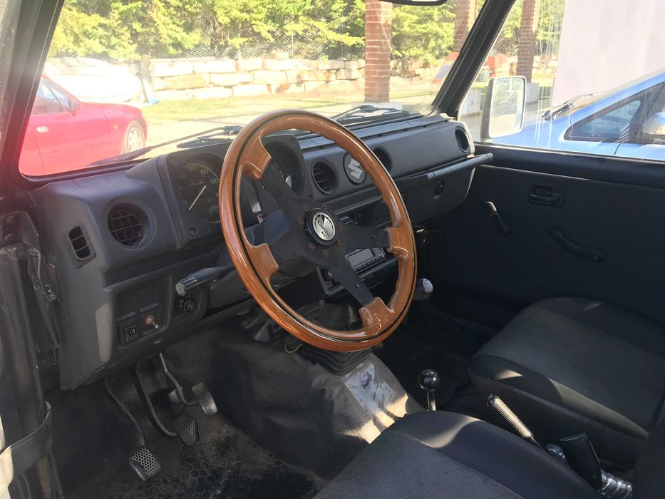 SUZUKI SAMURAI SJ 400