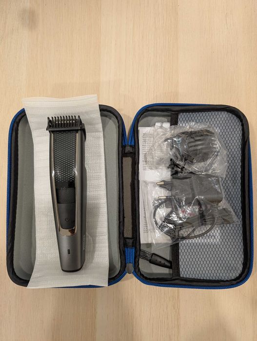 Philips Aparador de Barba Serie 5000 | Garantia até 2029
