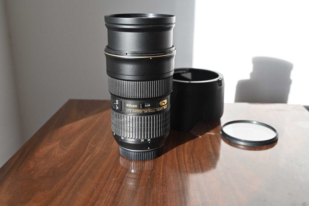 Nikon, objectiva 24 /70 2.8
