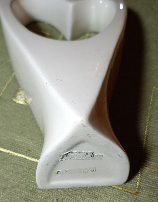 Порцеляновий предмет декору об'ємне серце