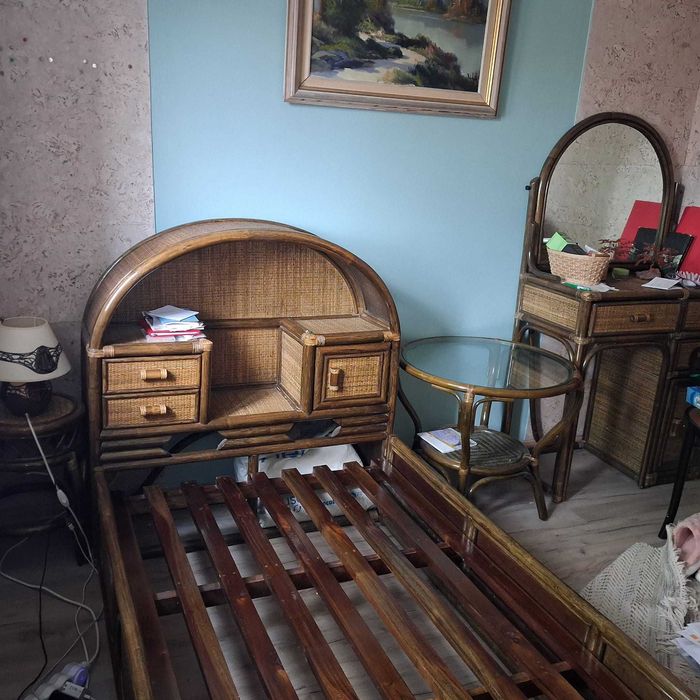 Zestaw mebli ratanowych do sypialni