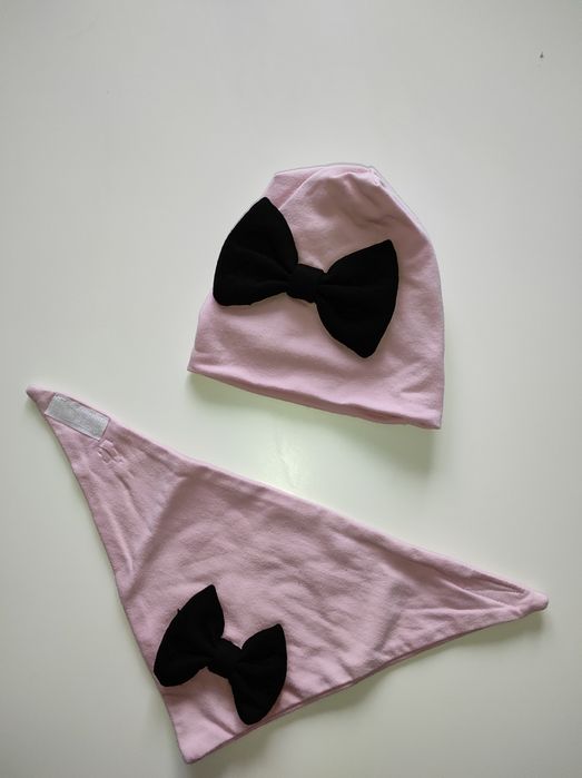 Zestaw czapka obw 36 i chustak  kokardą rzep