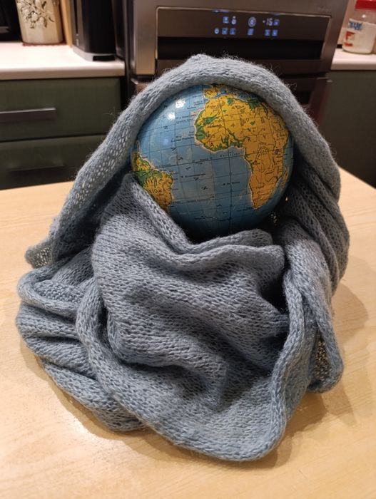 Komin/ szal wełniany. 210 cm. dł. Kolor brudno-niebieski