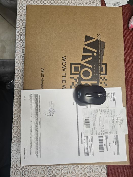 Nowy zapakowany laptop ASUS VivoBook 16 X1605VA-MB1800W