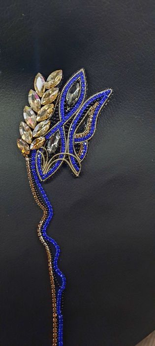 Брошки  Герб ,"Колосоки" "Соняшник"